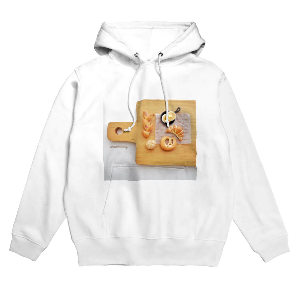 amanobakeryアマノベーカリーの小さなパントレー Hoodie