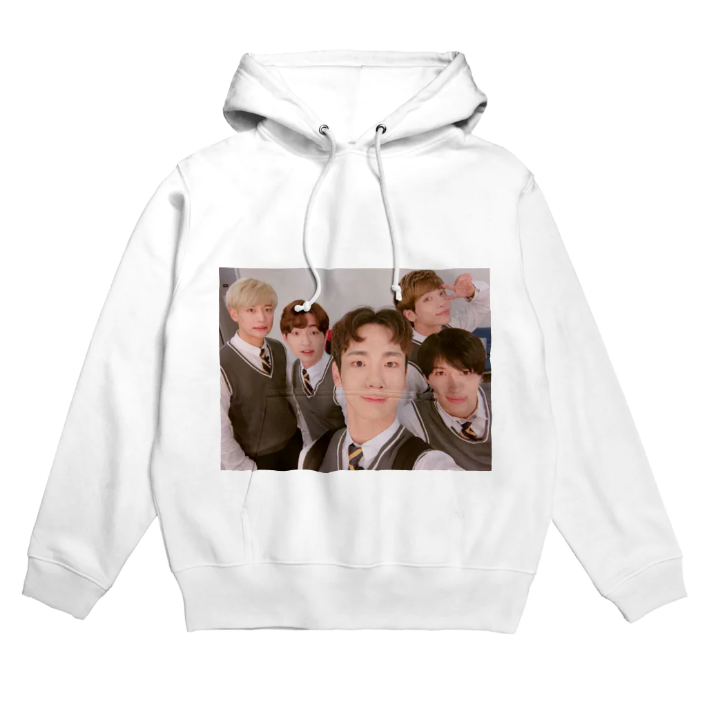 im___jnのSHINee Hoodie