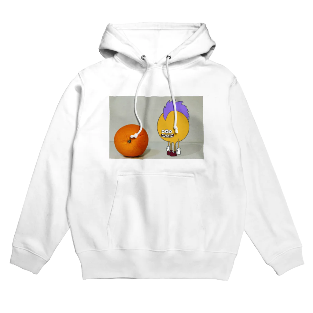 OKASHI NA IKIMONOのモヒカンくんとオレンジ Hoodie