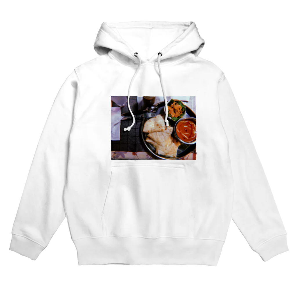 makoto_masakiのチキンカレーとチーズナン Hoodie