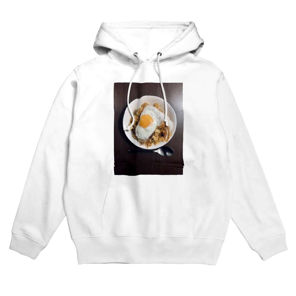 ぼたの目玉焼きオムライス Hoodie