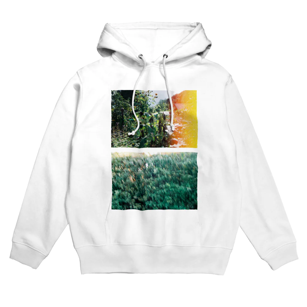 優しさと鈴の或るガーデンパーカー Hoodie