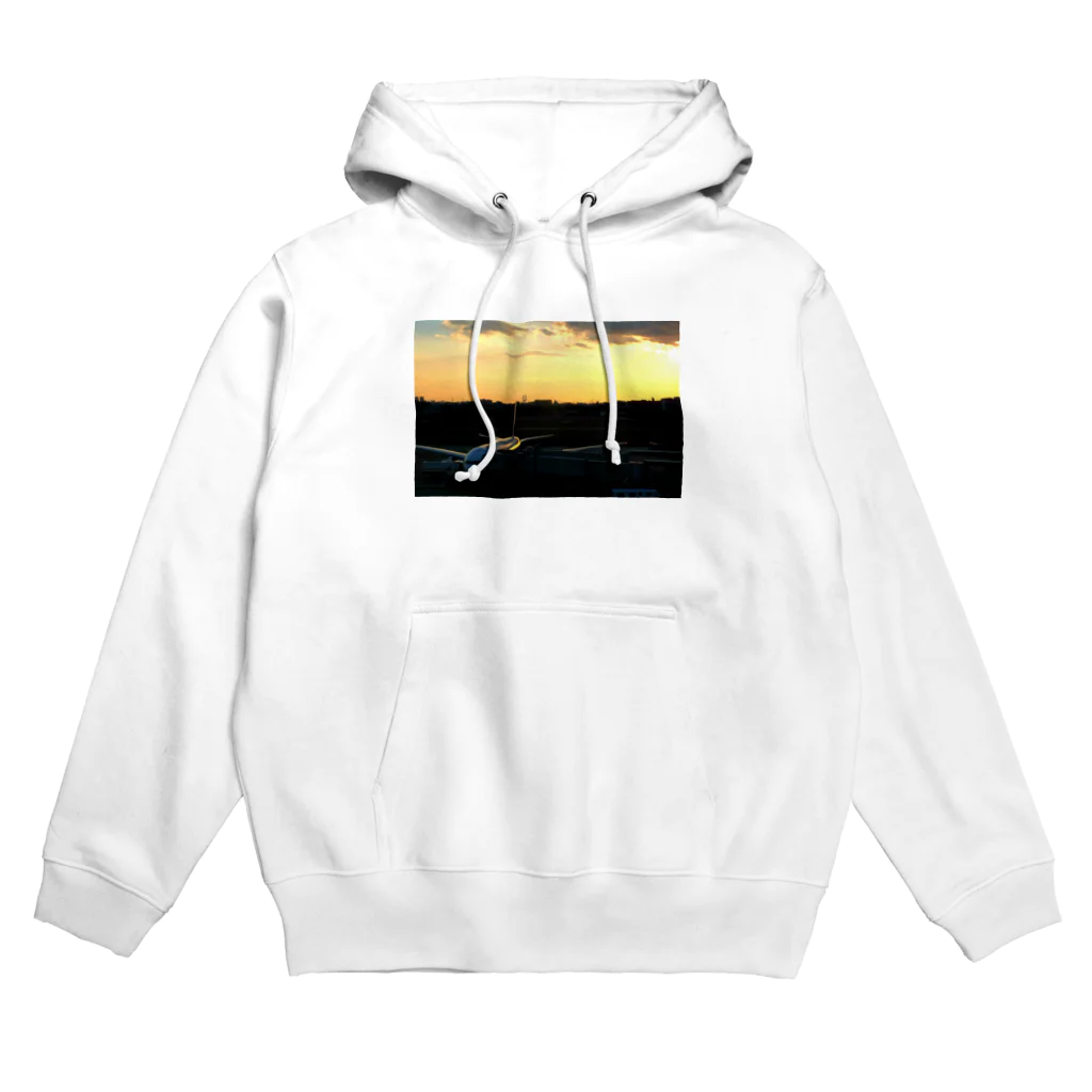 ユキ＠初期不良の伊丹の夕焼け Hoodie