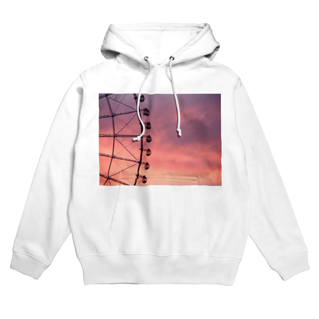 taka_1026のマジックアワーの空 Hoodie