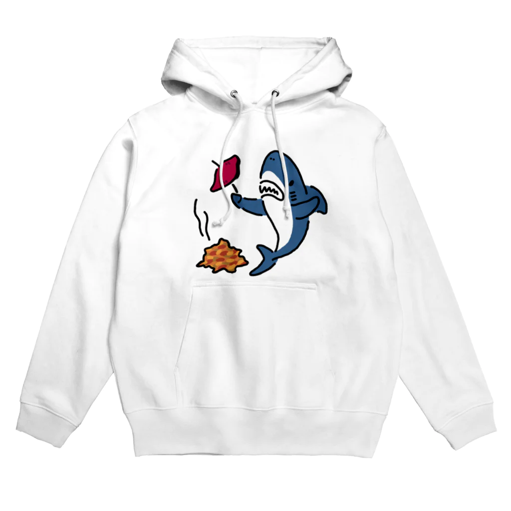 サメ わりとおもいの焼き芋をこしらえるサメ Hoodie