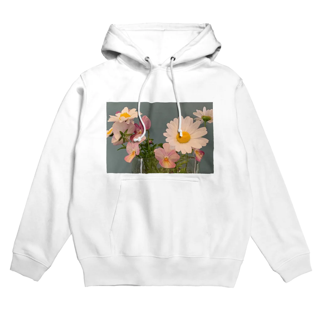 Flower Flower。のけなげな小花。 Hoodie