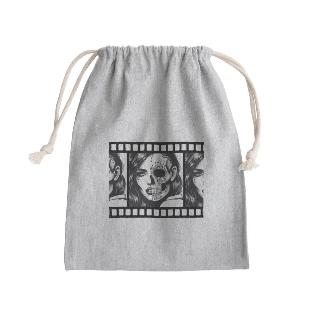 暇素人SHOPのスケルトンアクトレス Mini Drawstring Bag