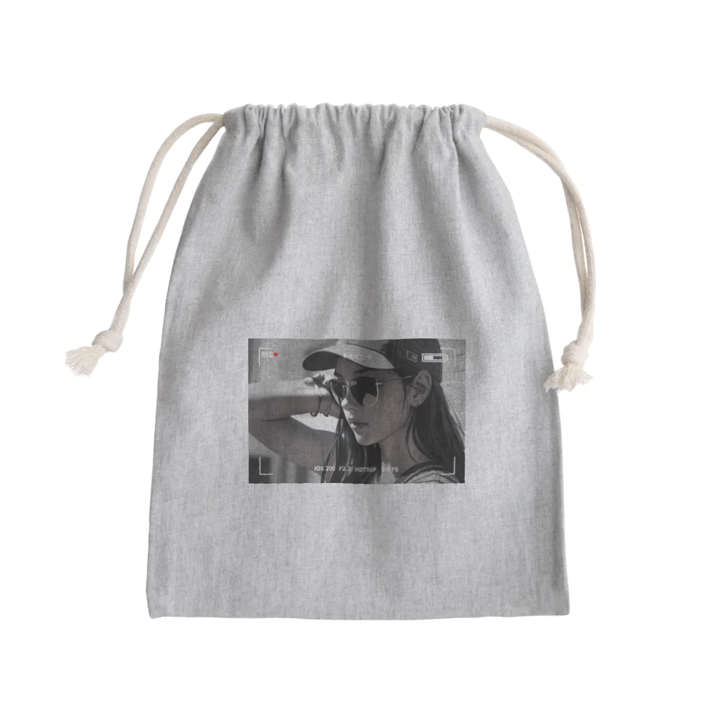 A&MのCool girl【モノクロ】 Mini Drawstring Bag