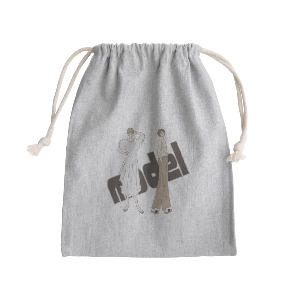 sari'sのmodel Mini Drawstring Bag