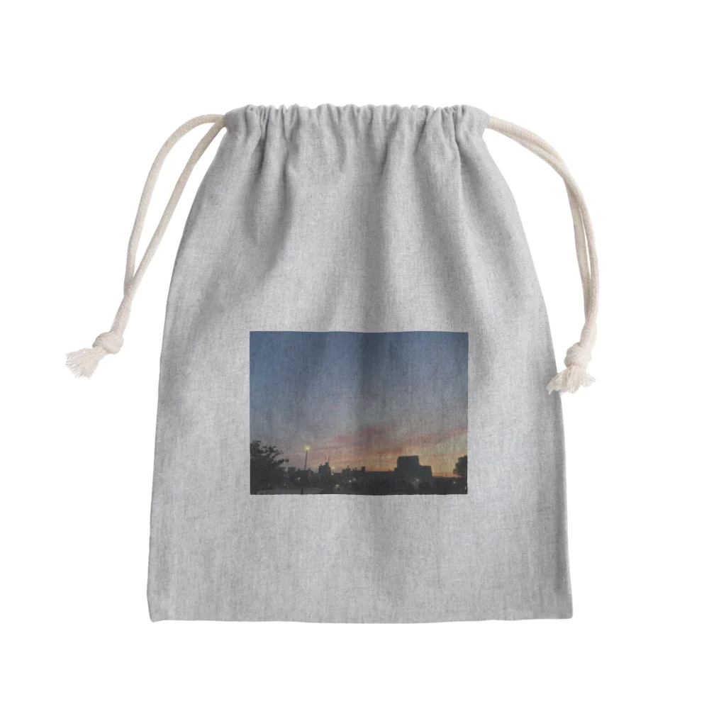 さちの部屋のとある日の夕焼け Mini Drawstring Bag