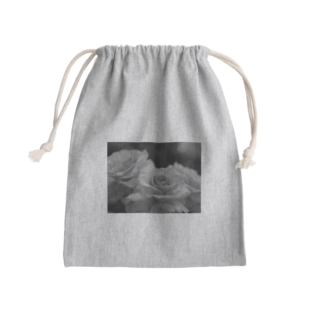 moekaの薄ピンクのバラ(白黒) Mini Drawstring Bag
