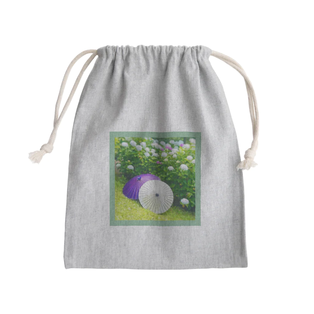 2654の番傘と紫陽花 Mini Drawstring Bag