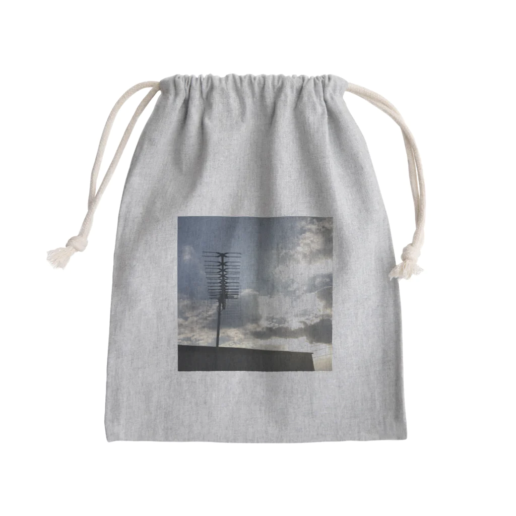 レベルアップの国のあの日の青空 Mini Drawstring Bag