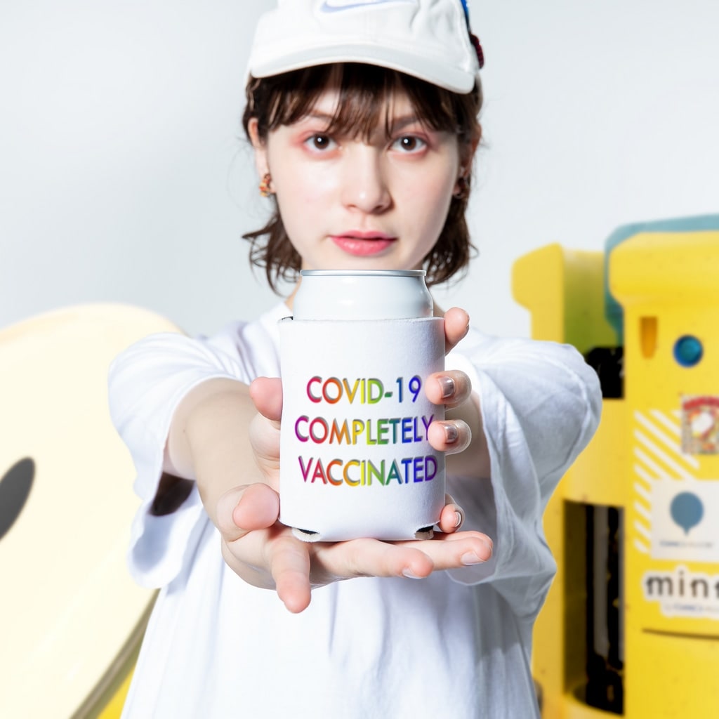でおきしりぼ子のCOVID-19_ワクチン完全接種済み Koozie:size
