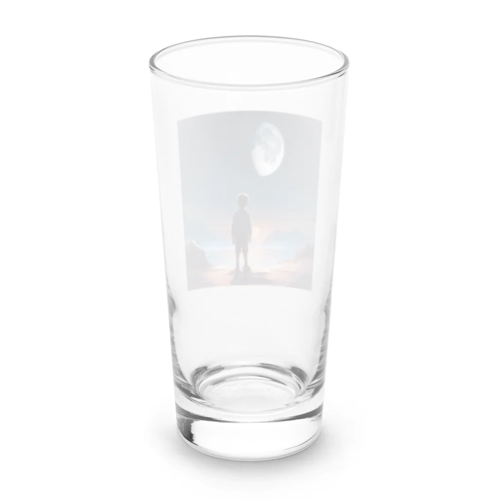 たまねぎの月を眺める少年が描かれた美しい風景です。 Long Sized Water Glass :back