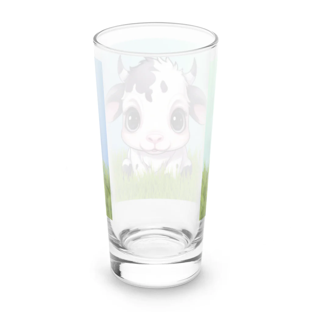 Vasetti_pressの草の中に座っている牛ちゃん Long Sized Water Glass :back