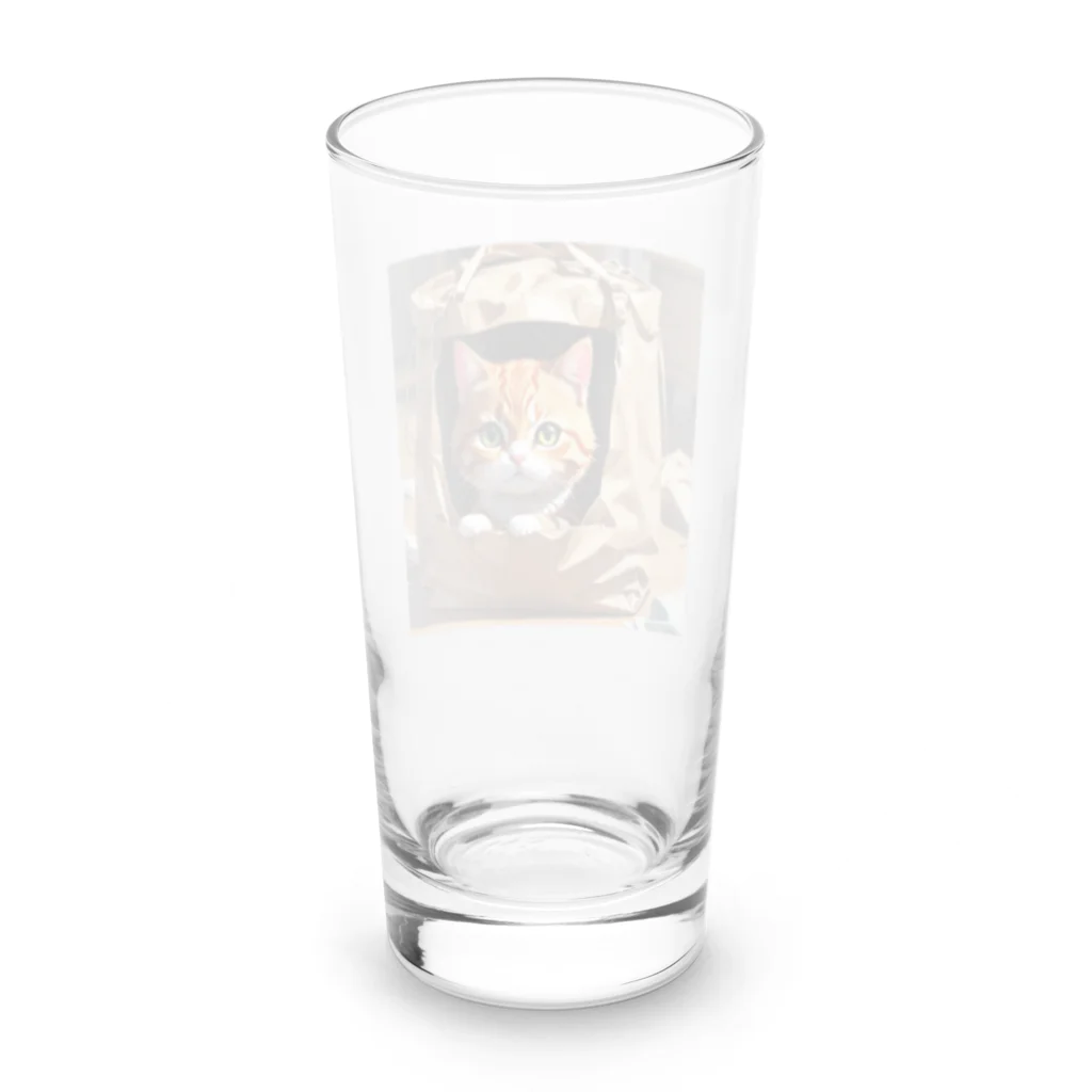 oz-chanの袋に入り込んで遊んでいる猫 Long Sized Water Glass :back