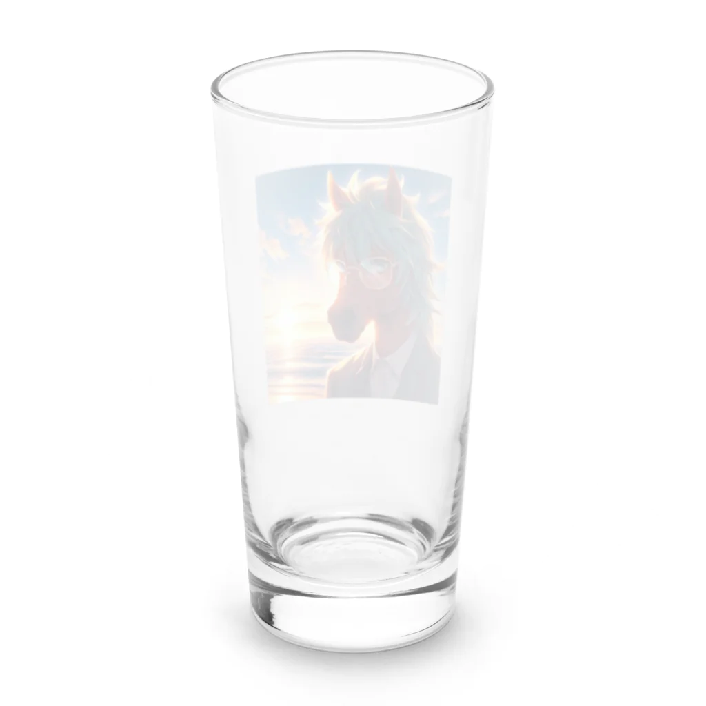 ひよっこなボスの弁護士の馬、夕焼けの浜辺で自撮りする Long Sized Water Glass :back