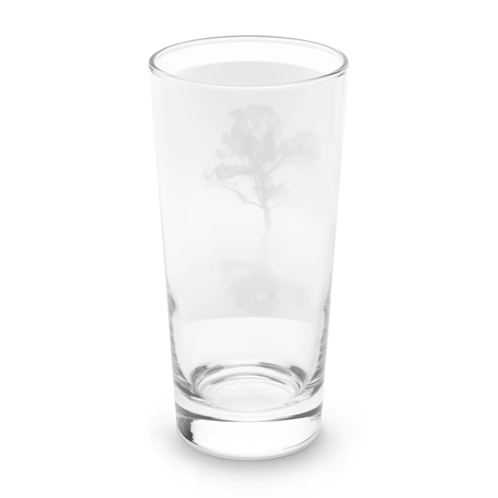 million-mindの朝靄の湖畔に浮かぶ木 Long Sized Water Glass :back