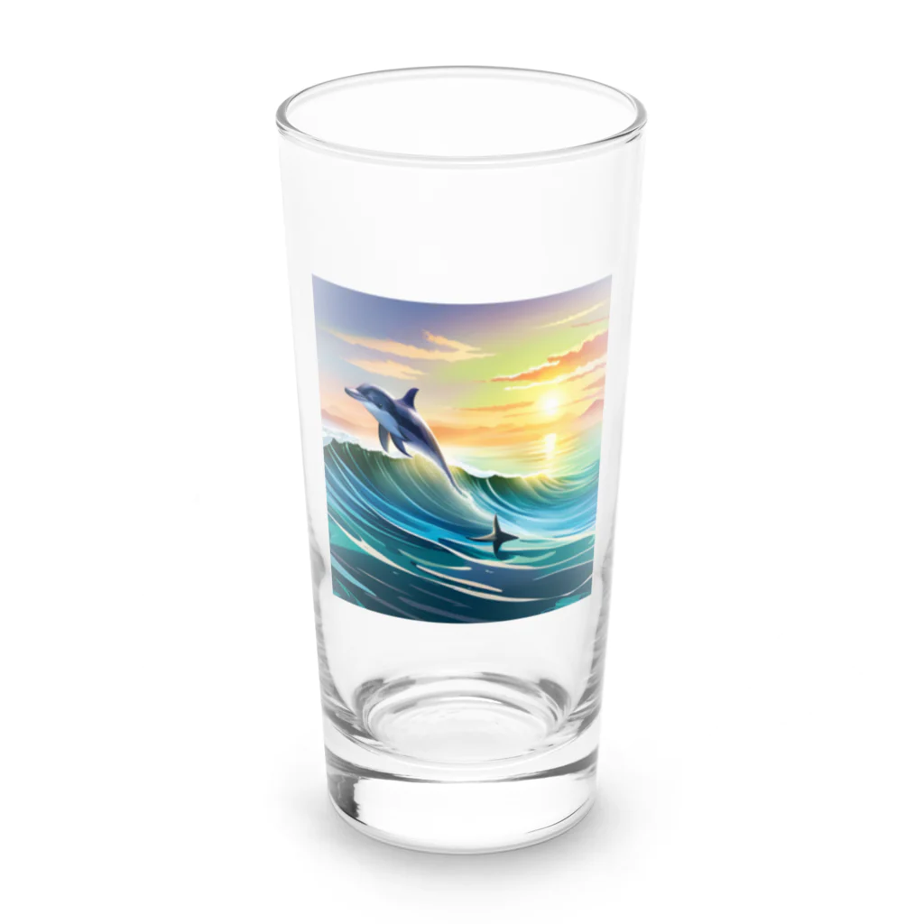 itacyoko(AIイラスト屋)の夕暮れで飛ぶイルカ Long Sized Water Glass :front