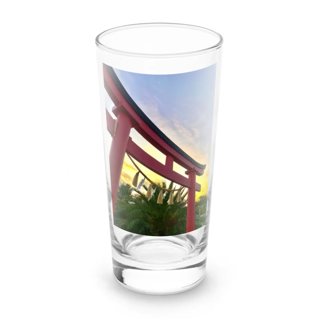 kayuuの夕陽に映える紅色の鳥居 Long Sized Water Glass :front