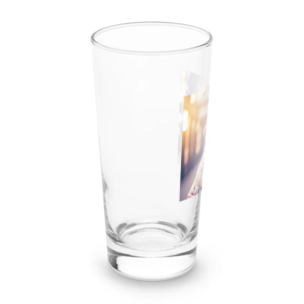 Stylishの女性の微笑み Long Sized Water Glass :left