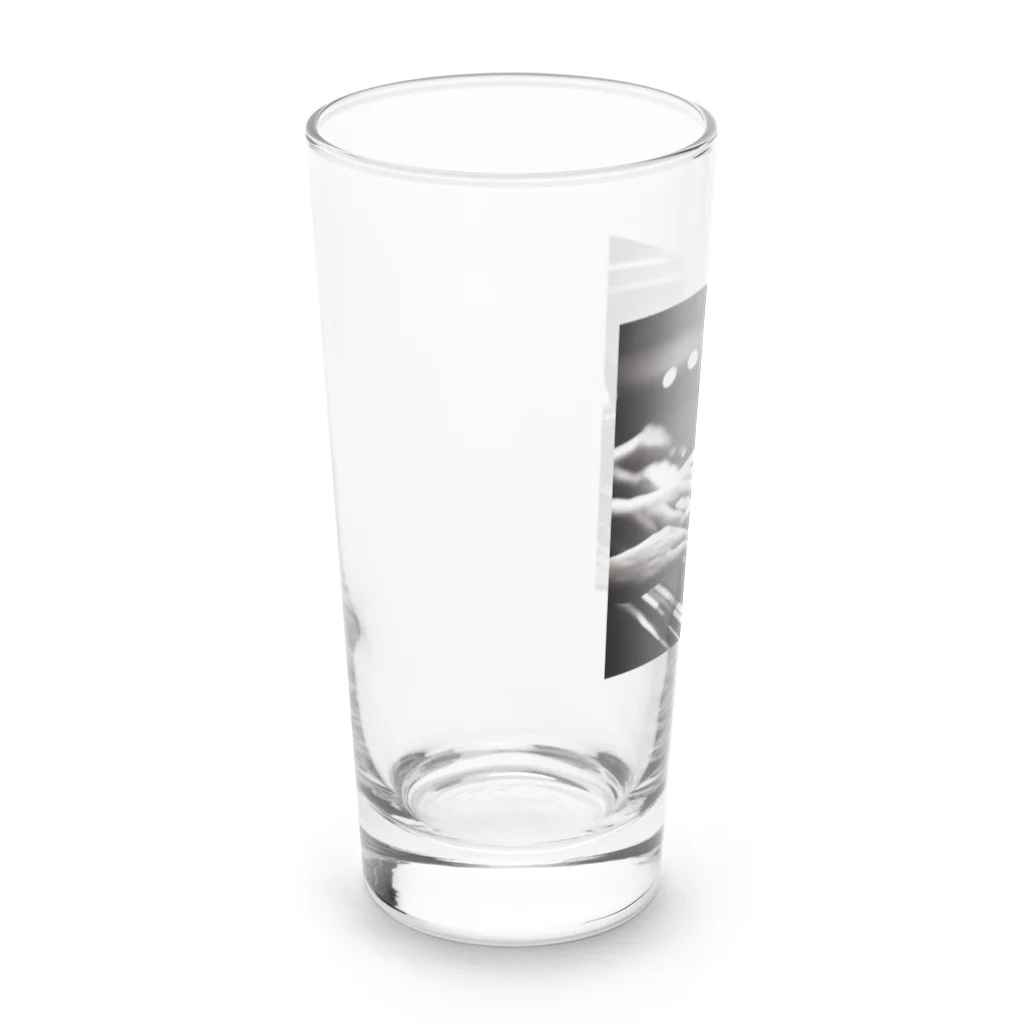 ほっこり絵音舎のビンテージ風ピアノの魔術師 Long Sized Water Glass :left