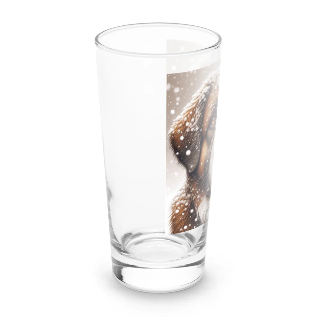 Ama'sの雪の中しかめっ面の犬さん Long Sized Water Glass :left