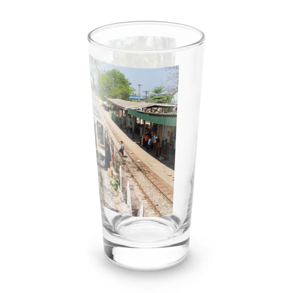 Second_Life_of_Railwaysのミャンマーの線路市場に元JR東海のキハ11系が滑り込む ロンググラス右面