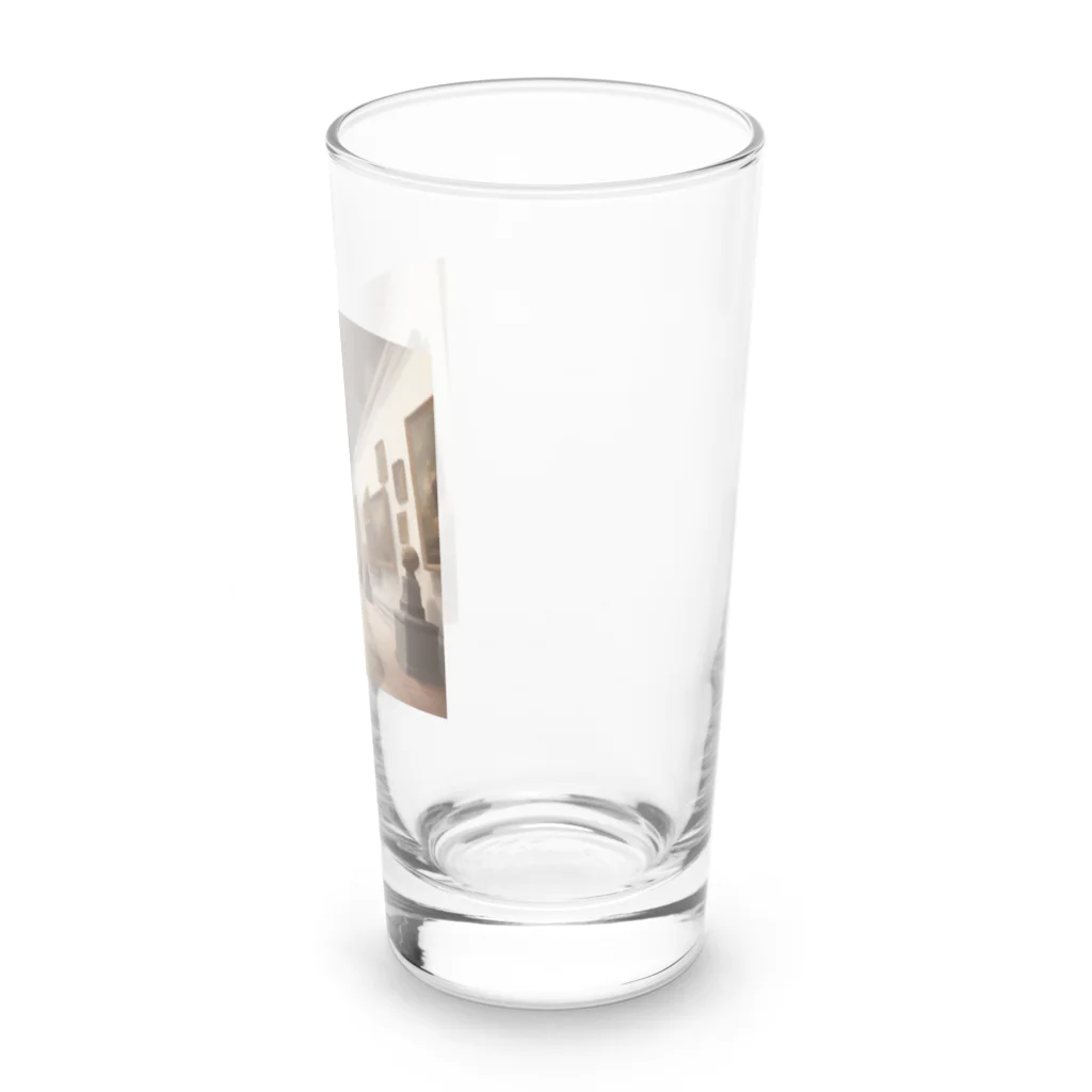 こにこの美術館を歩く女の子 Long Sized Water Glass :right