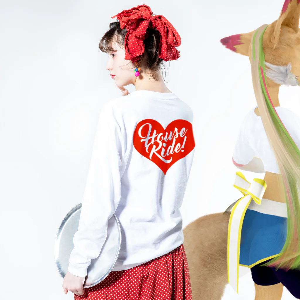 HOUSE DANCE MANIAの【2023SS】Heartbeat ロングスリーブTシャツの着用イメージ(裏面・袖部分)