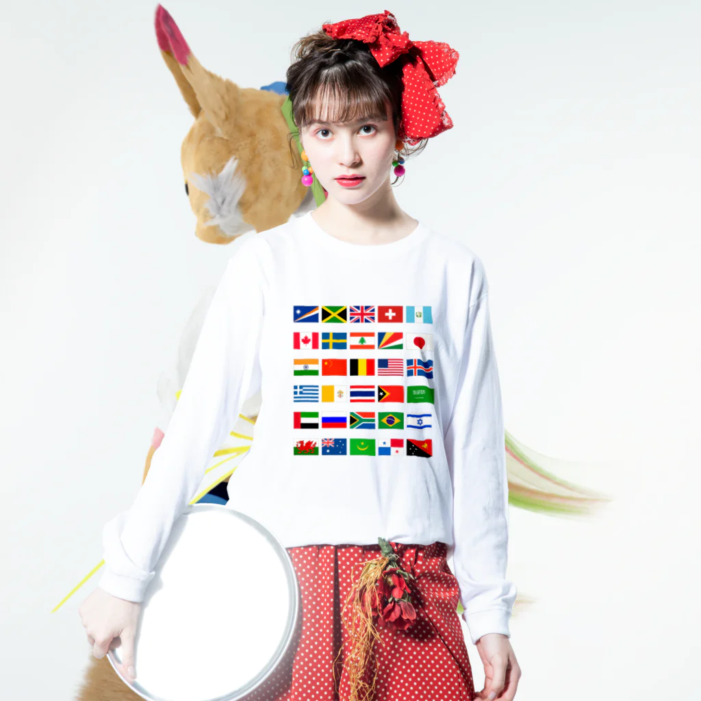 みやーんの万国旗【T】 Long Sleeve T-Shirt :model wear (front)