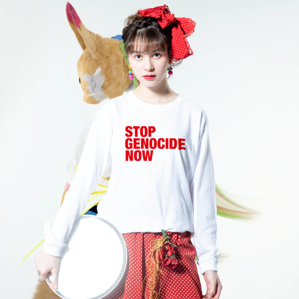 meril_goods_storeのSTOP GENOCIDE NOW ロングスリーブTシャツの着用イメージ(表面)