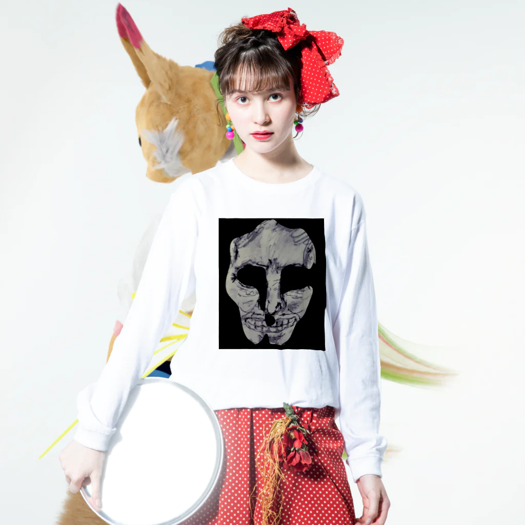 dien.m shopのドクロ Long Sleeve T-Shirt :model wear (front)