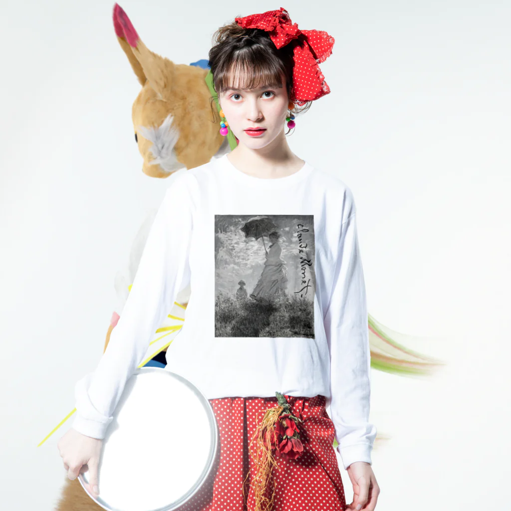Takahashijunのモネ　散歩、日傘の女　モノトーン Long Sleeve T-Shirt :model wear (front)