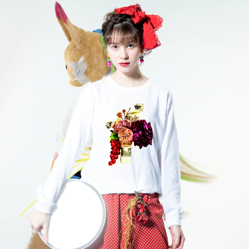お味噌ちゃん👺LINEスタンプもの壺と花 ロングスリーブTシャツの着用イメージ(表面)