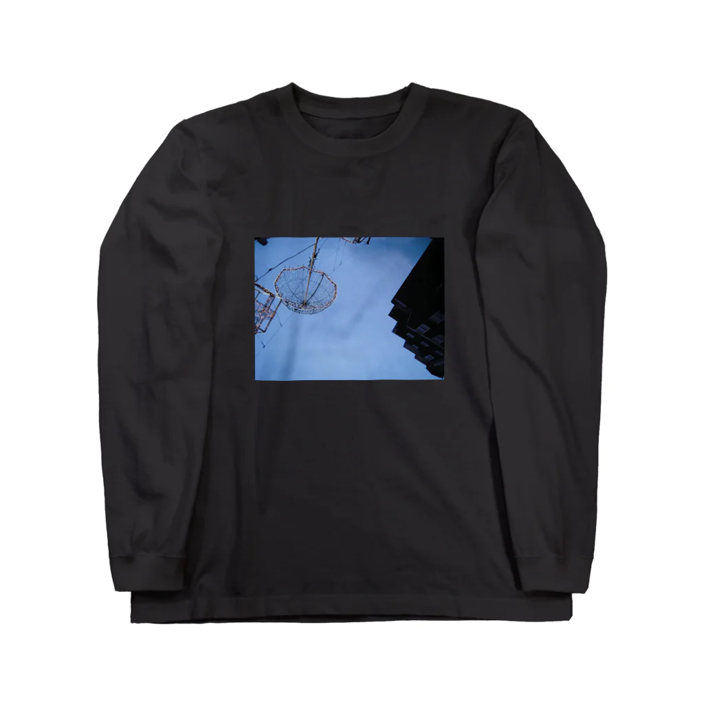 秋刀魚の眼のFoggy London Long Sleeve T-Shirt