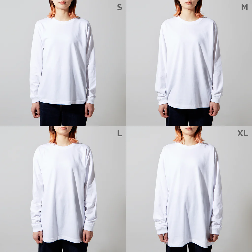 meXOの思考伝播キュン ロングスリーブTシャツのサイズ別着用イメージ(女性)