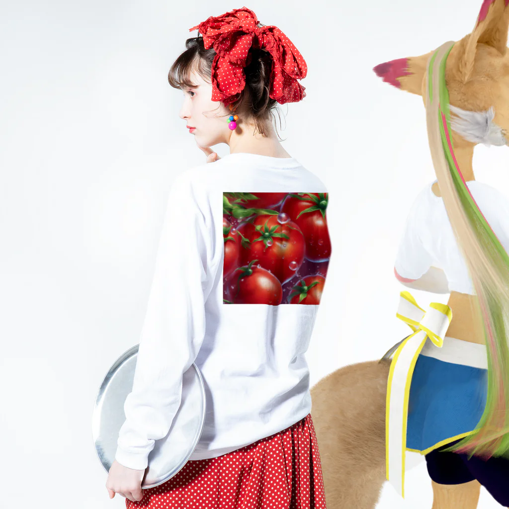 karrot01のトマトティオ ロングスリーブTシャツの着用イメージ(裏面・袖部分)