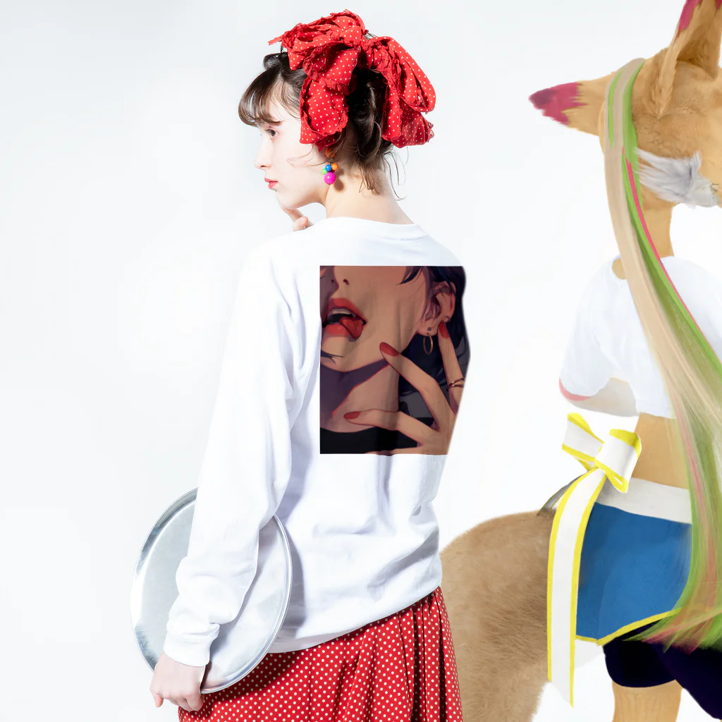 ハチドリ(HACHIDORI)のTongue Piercing ロングスリーブTシャツの着用イメージ(裏面・袖部分)