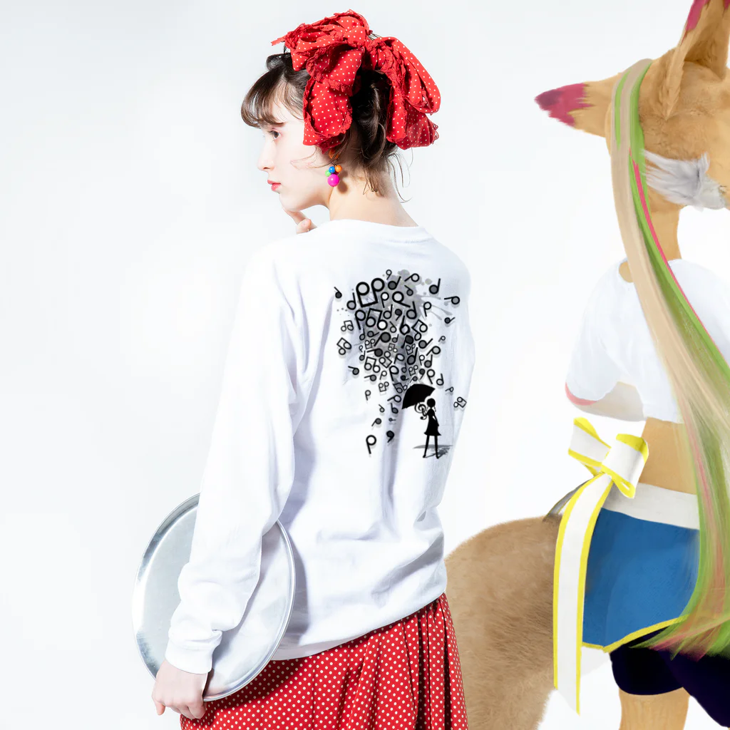 AURA_HYSTERICAのSingin' in the Rain Long Sleeve T-Shirt :model wear (back, sleeve)