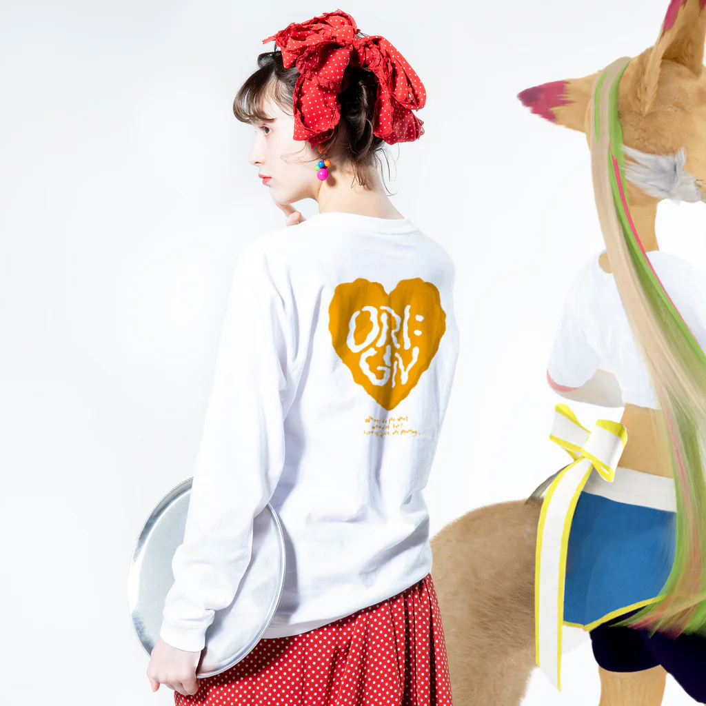 ORIGIN.のoriginT オレンジ 両面プリント ロングスリーブTシャツの着用イメージ(裏面・袖部分)
