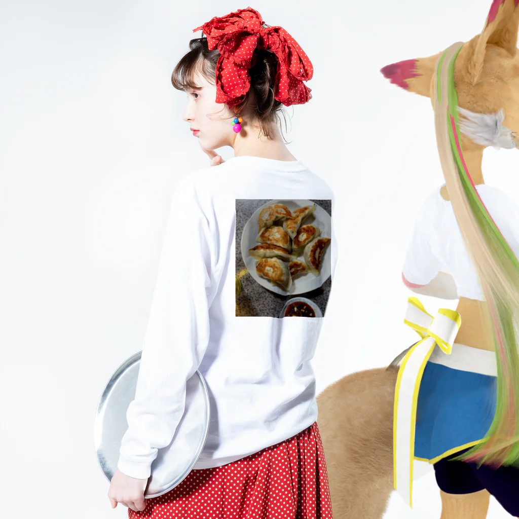 memephotoの餃子T🥟 롱 슬리브 티셔츠の着用イメージ(裏面・袖部分)