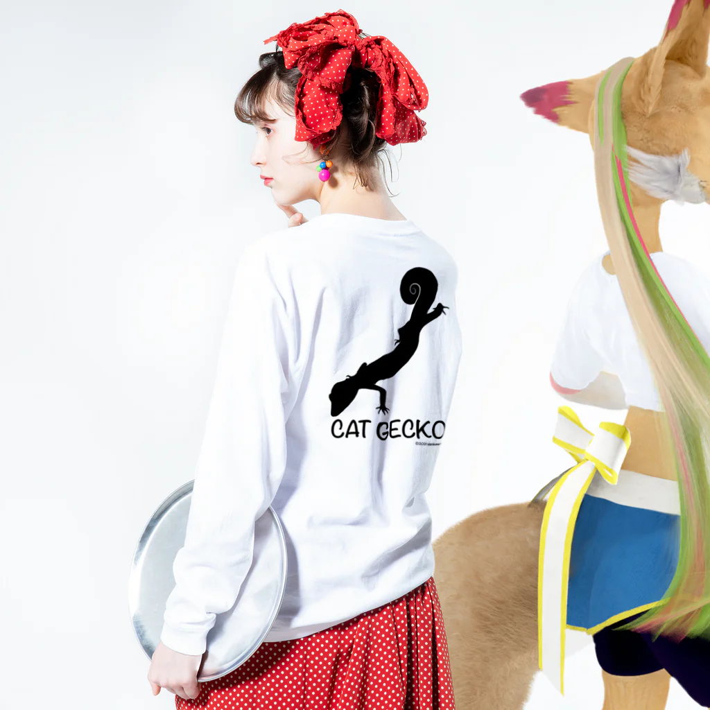 しろくまるいるいと動物たちのキャットゲッコー/ねこやもりのひと Long Sleeve T-Shirt :model wear (back, sleeve)