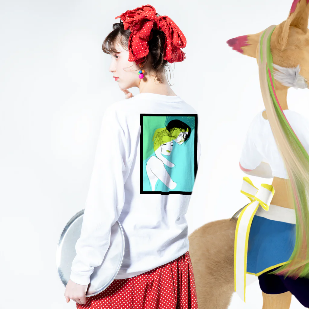 HAGIWARANDのゲリラ豪雨 ロングスリーブTシャツの着用イメージ(裏面・袖部分)