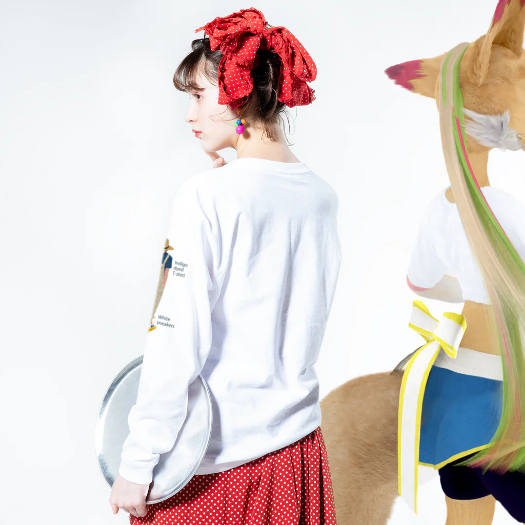 キッズモード某の麦わらの青年にアイテムロゴをそえて Long Sleeve T-Shirt :model wear (back, sleeve)