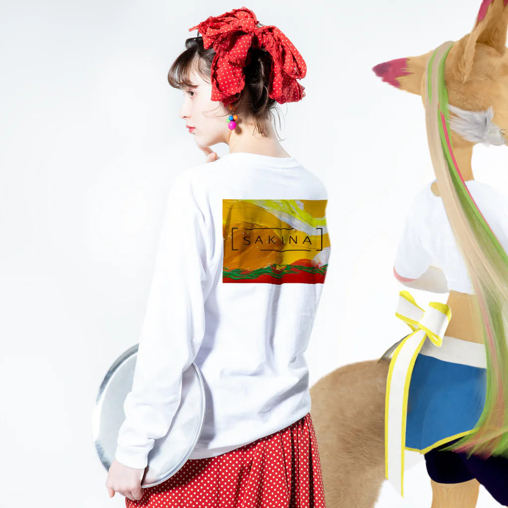 BLOOM conciergeのゆれる Long Sleeve T-Shirt :model wear (back, sleeve)