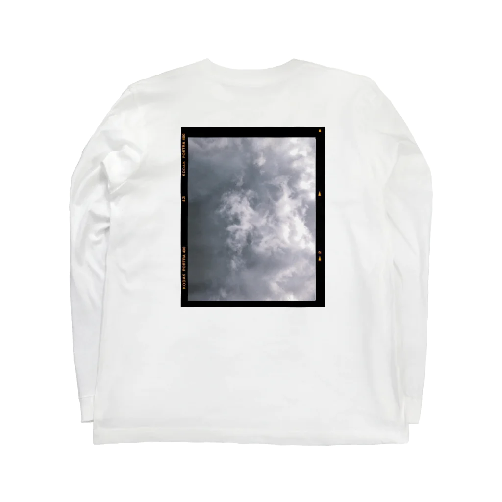 nanato yamadaのCloud KODAK PORTRA 400 ロングスリーブTシャツの裏面