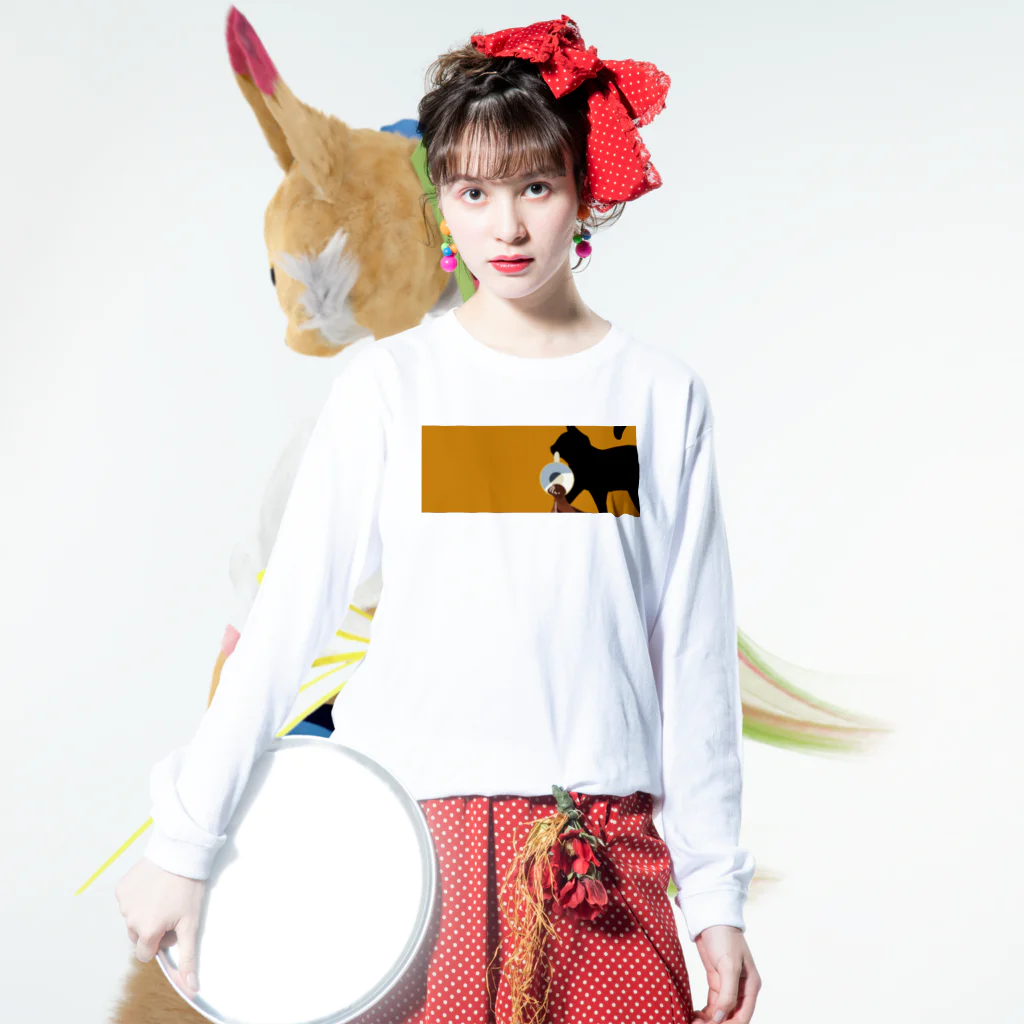 椿英妄想局のティー・キャット Long Sleeve T-Shirt :model wear (front)