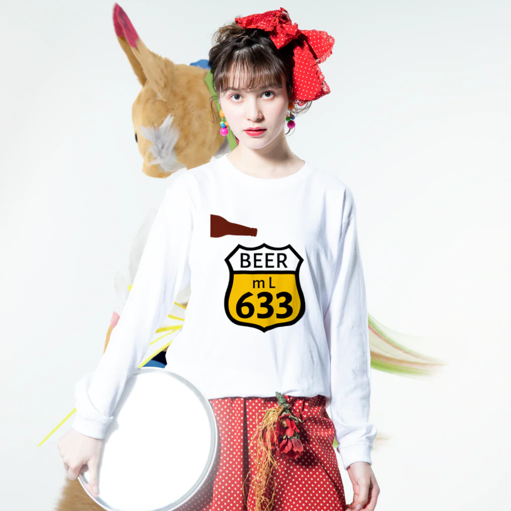 無水屋の【ROUTE 66風】BEER 633 (瓶あり) Long Sleeve T-Shirt :model wear (front)